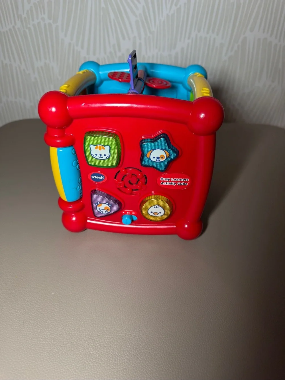 VTech Busy Learners Activity Cube - Red and Blue